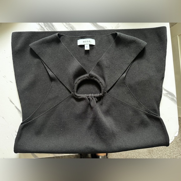REISS Katya D-Ring Halterneck Top in Black Size Small - Picture 16 of 16
